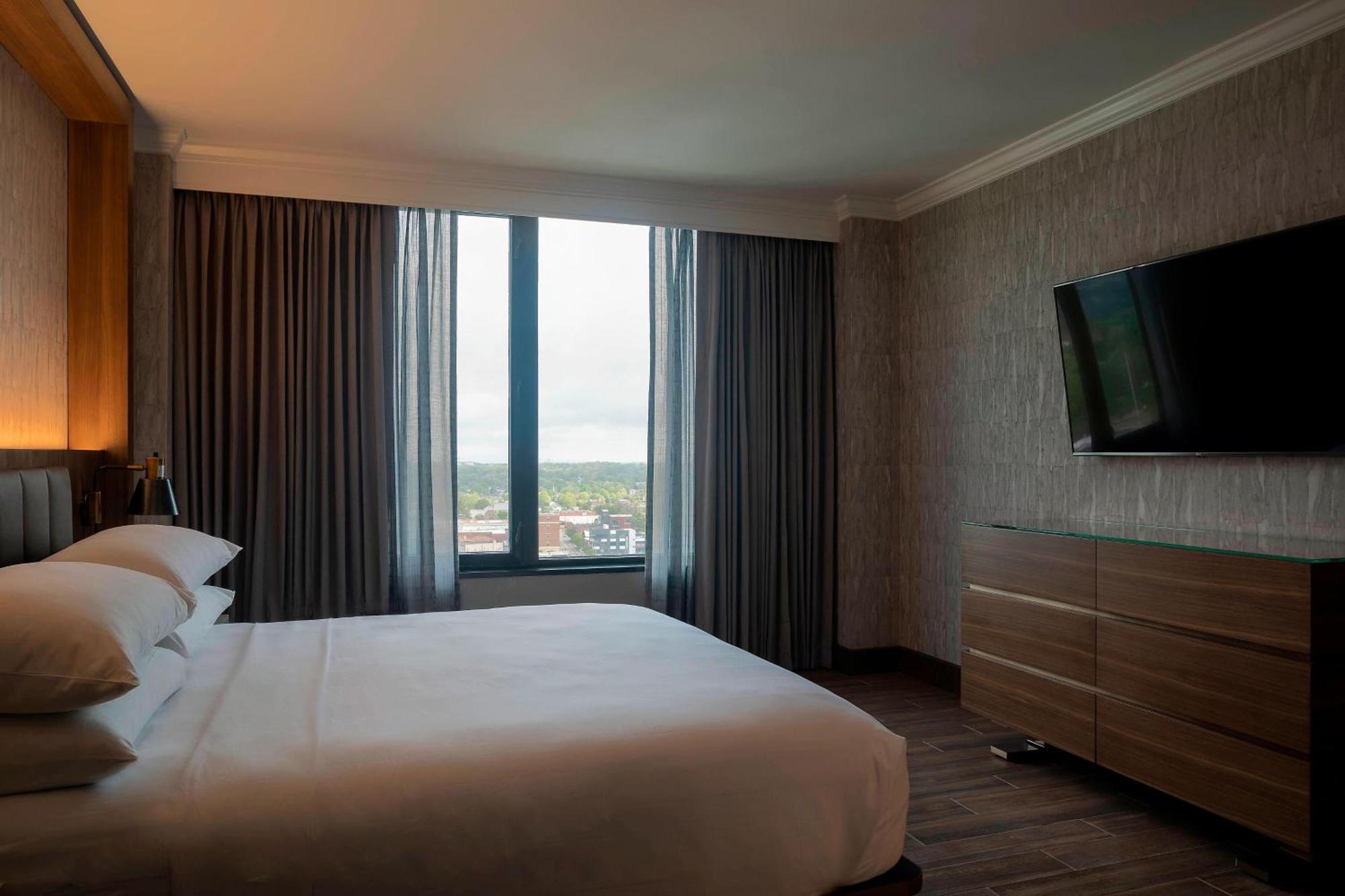 Winston-Salem Marriott Hotel Ngoại thất bức ảnh