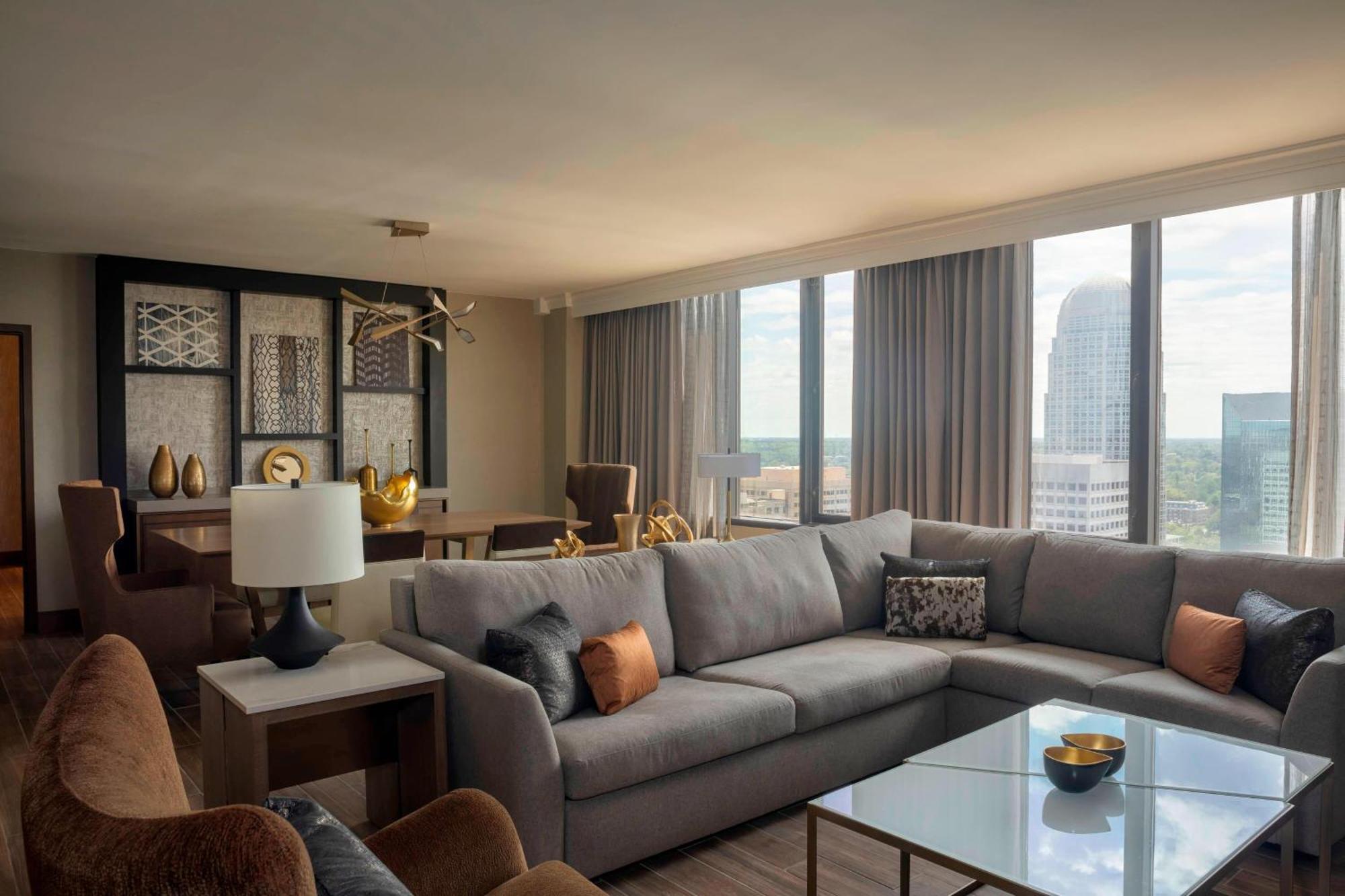 Winston-Salem Marriott Hotel Ngoại thất bức ảnh